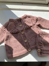 Håndstrikket cardigan & kyse, Merino str. 6 mdr